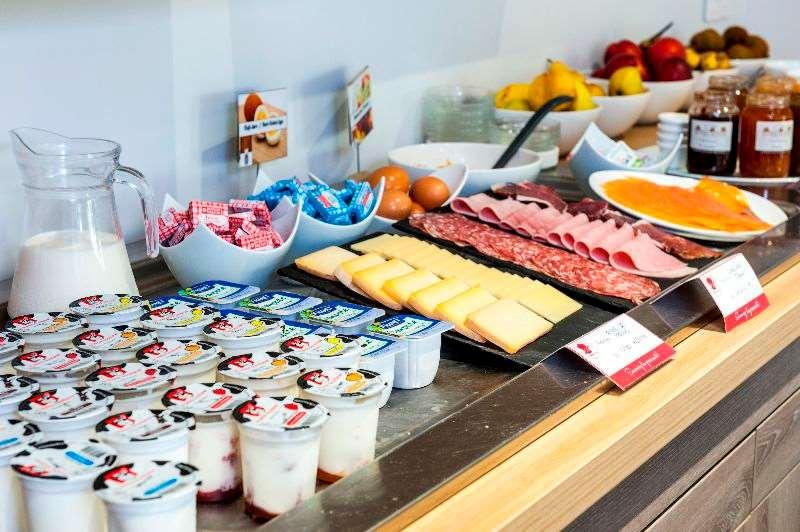 Brit Hotel Toulouse Colomiers - L'Esplanade Restoran gambar