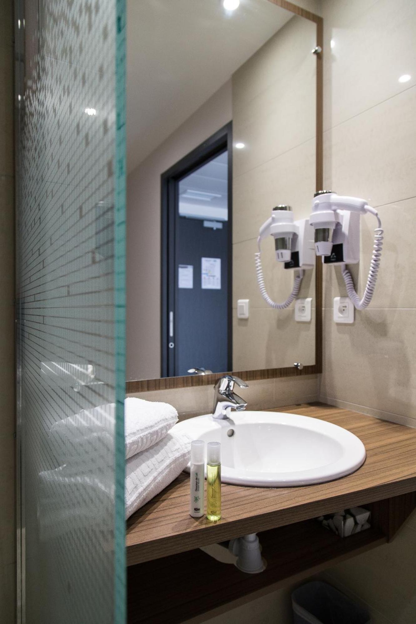 Brit Hotel Toulouse Colomiers - L'Esplanade Luaran gambar