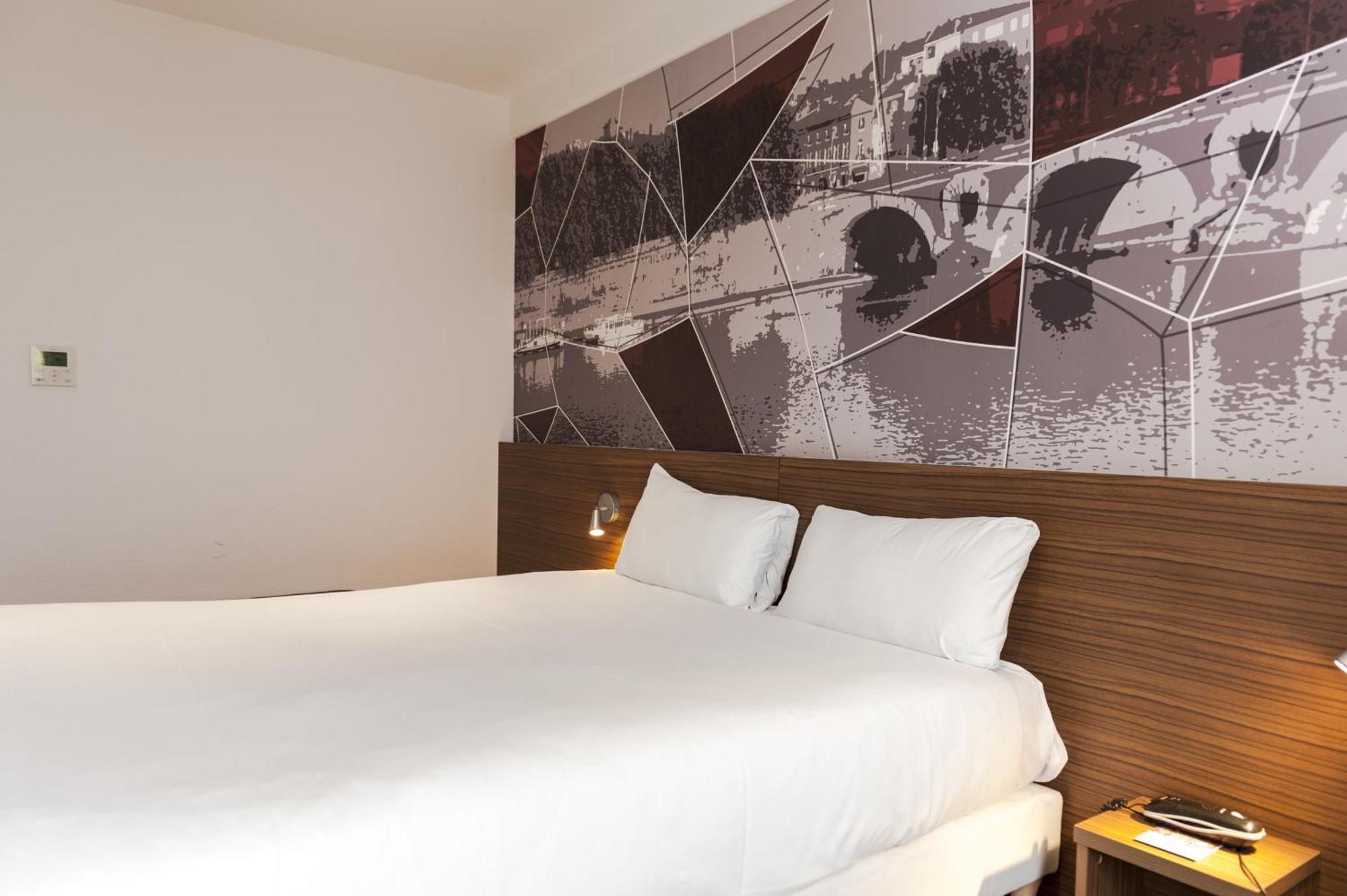 Brit Hotel Toulouse Colomiers - L'Esplanade Luaran gambar