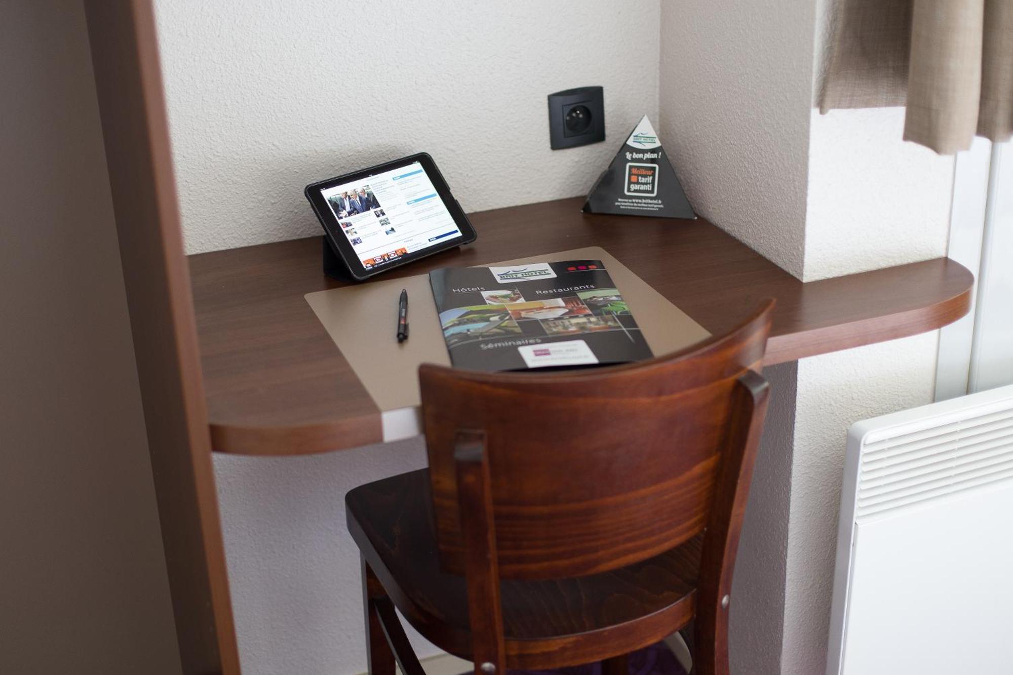 Brit Hotel Toulouse Colomiers - L'Esplanade Luaran gambar